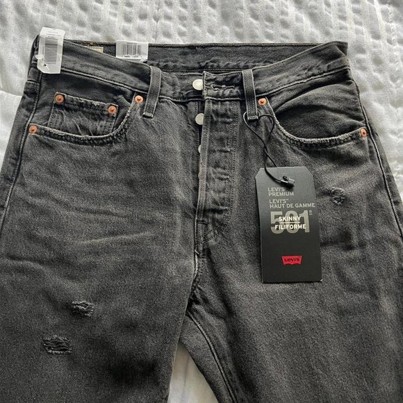 Brand New Levi's 501s - Picture 3 of 4